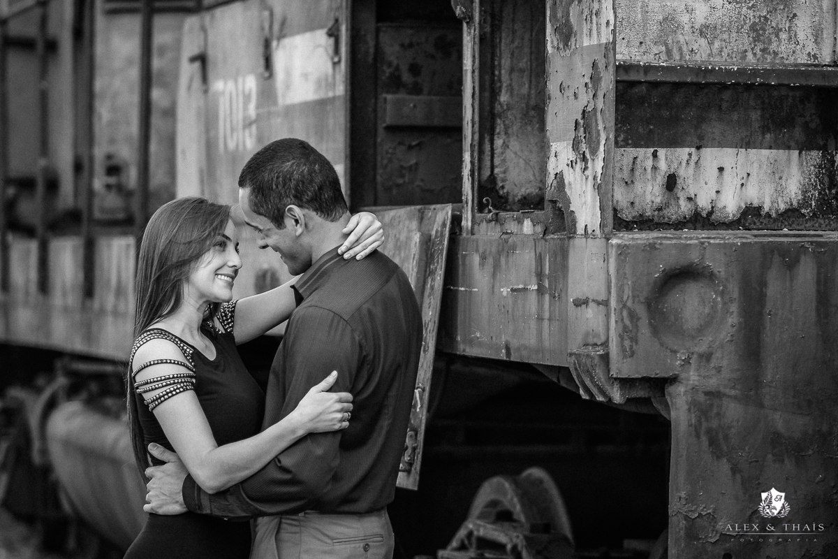 ensaio pre wedding paloma e felipe, Museu Ferroviário da Companhia Paulista, poupa tempo jundiai