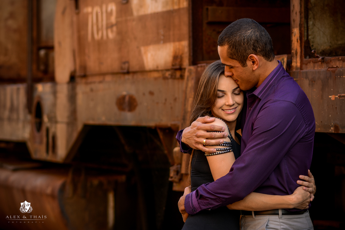 ensaio pre wedding paloma e felipe, Museu Ferroviário da Companhia Paulista, poupa tempo jundiai
