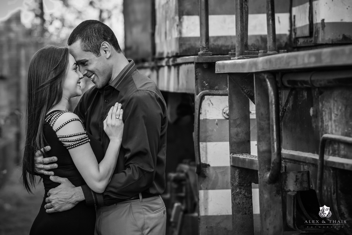 ensaio pre wedding paloma e felipe, Museu Ferroviário da Companhia Paulista, poupa tempo jundiai