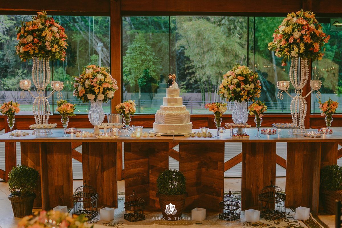 decoração, mesa do bolo, vale verde festas e eventos