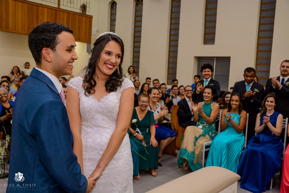 Cerimonia casamento na igreja Assembleia de Deus - Caxambu