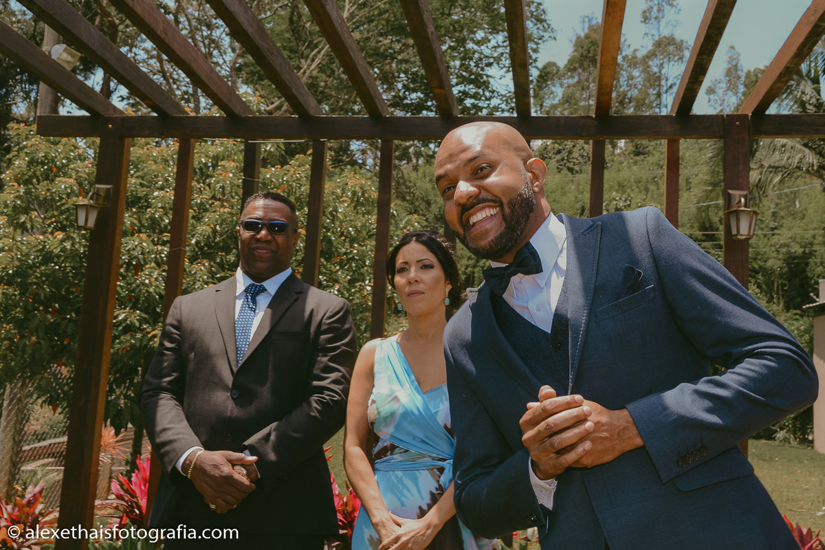 Cerimonia de casamento no vale verde 