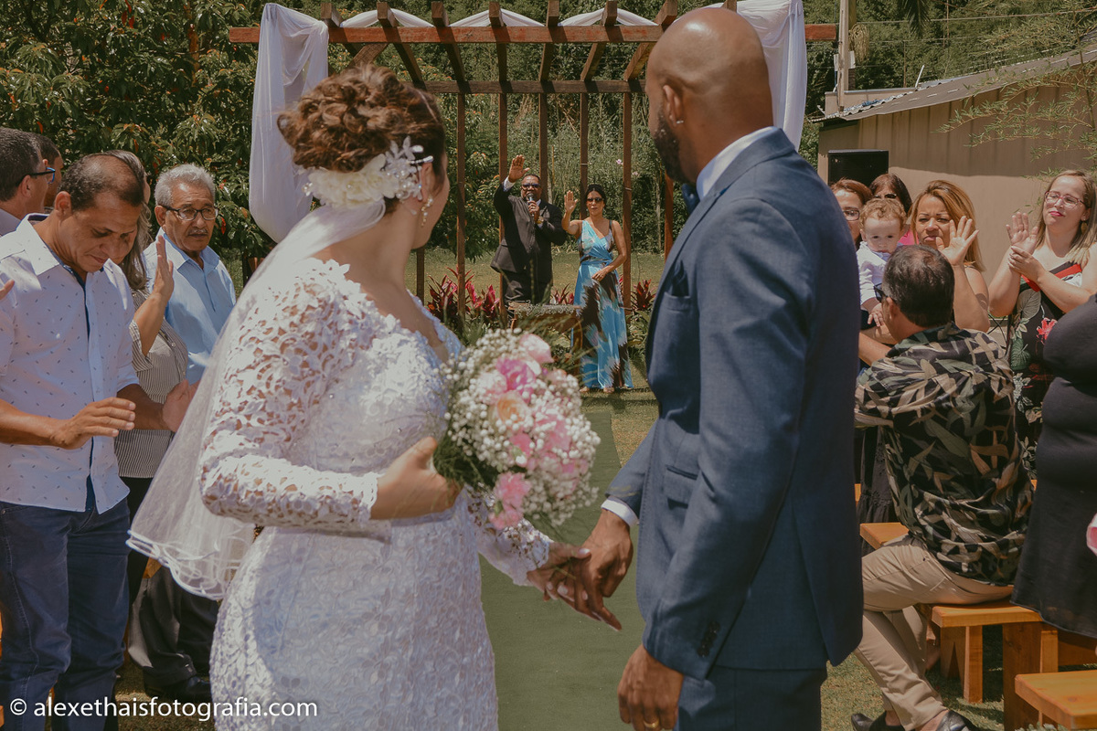 Cerimonia de casamento no vale verde 