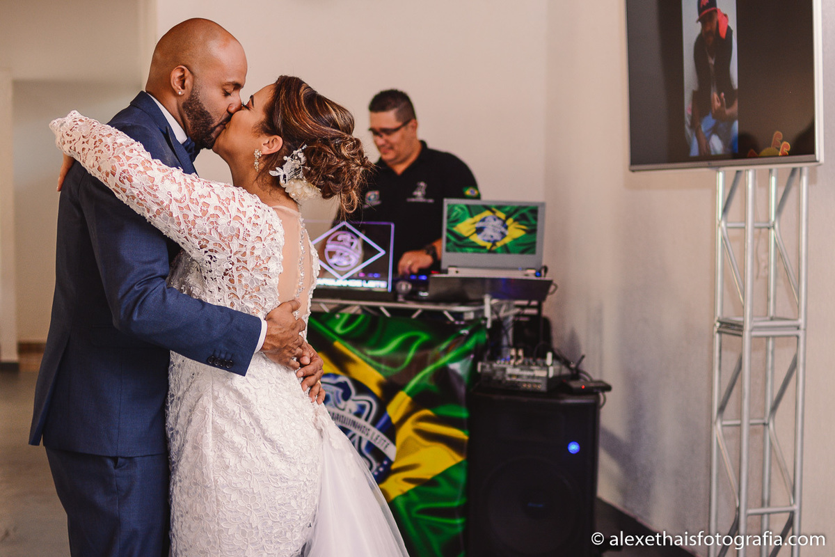 Fotos da festa de casamento, recepção no vale verde, Valsa dos noivos