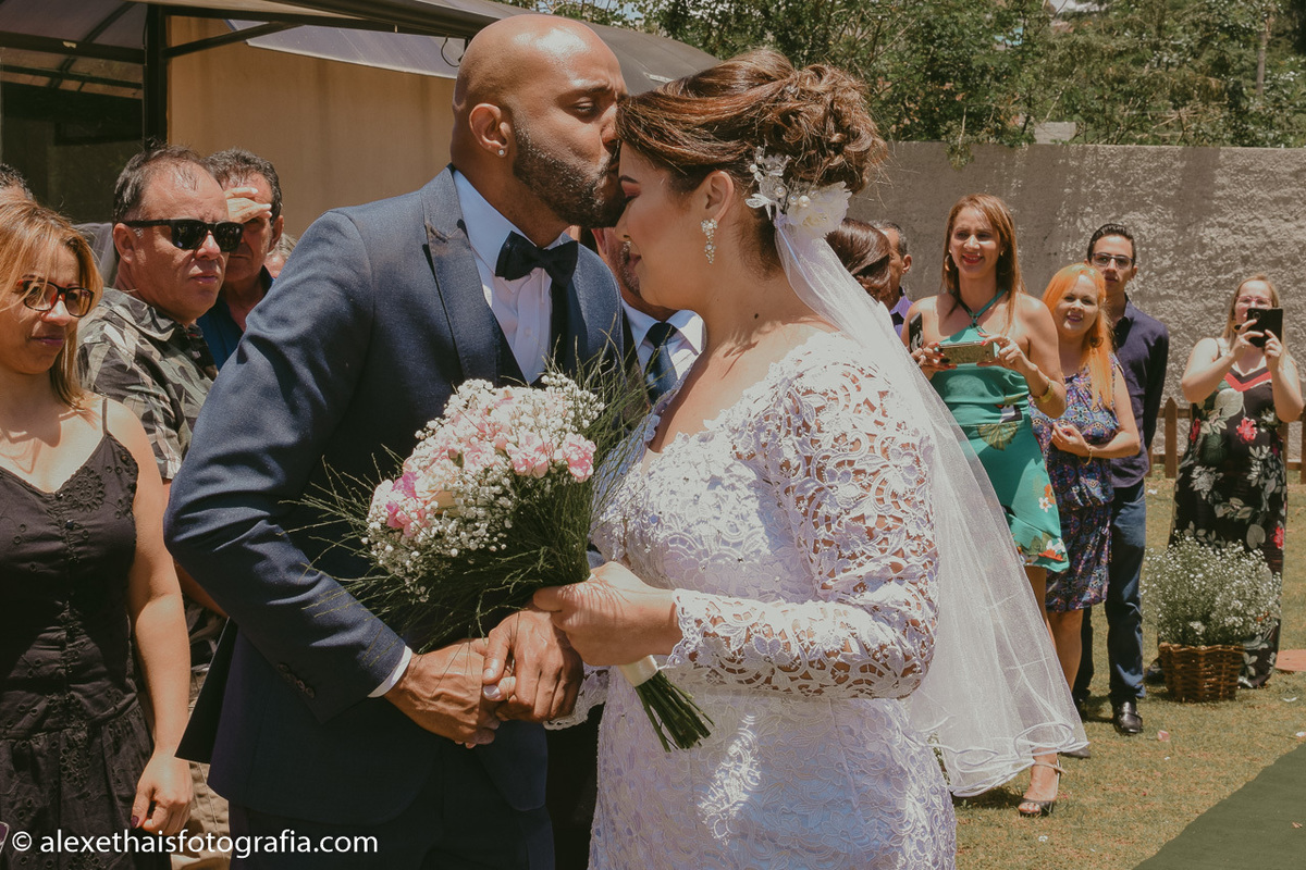 Cerimonia de casamento no vale verde 