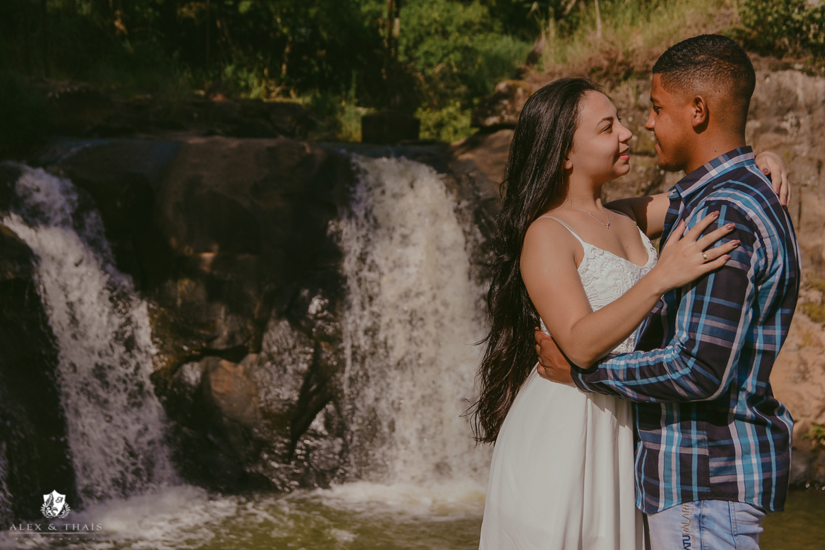 ensaio Pré-Wedding dos noivos Thatiana & Vinicius, na Floresta Nacional de Ipanema. Fazenda Ipanema Sorocaba. fazenda Ipero