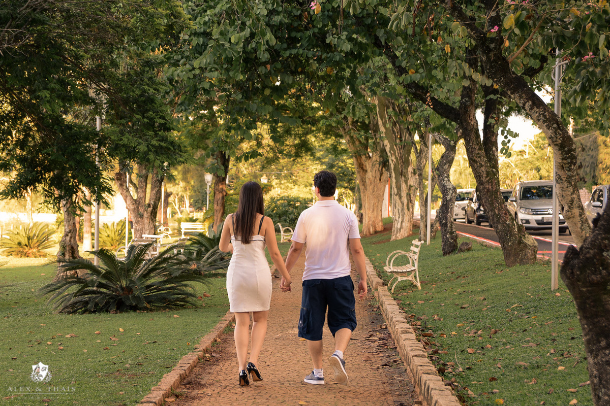 Ensaio Pre Wedding Holambra, Ensaio Casal Fernanda e Jose, com Theos Turismo Holambra.