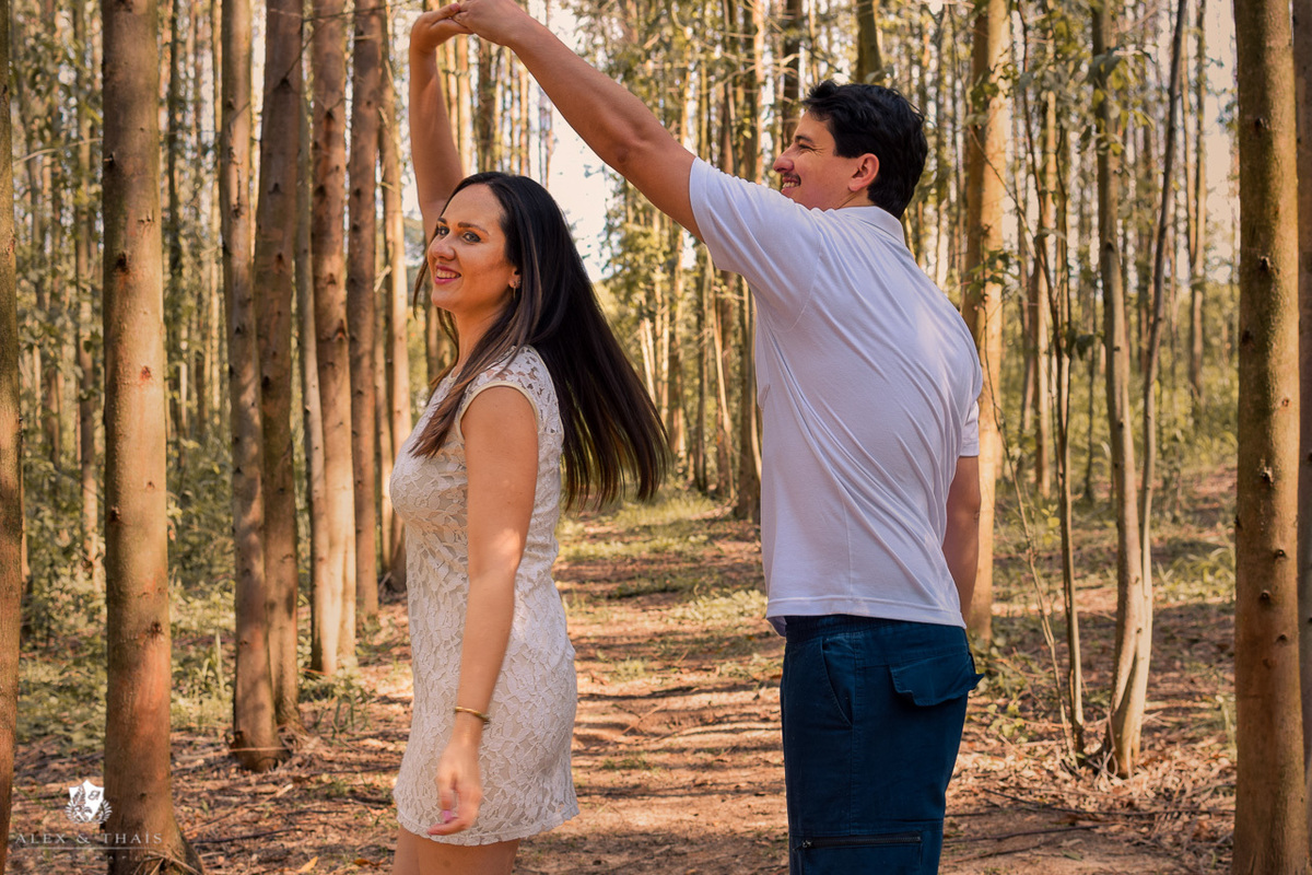Ensaio Pre Wedding Holambra, Ensaio Casal Fernanda e Jose, com Theos Turismo Holambra.