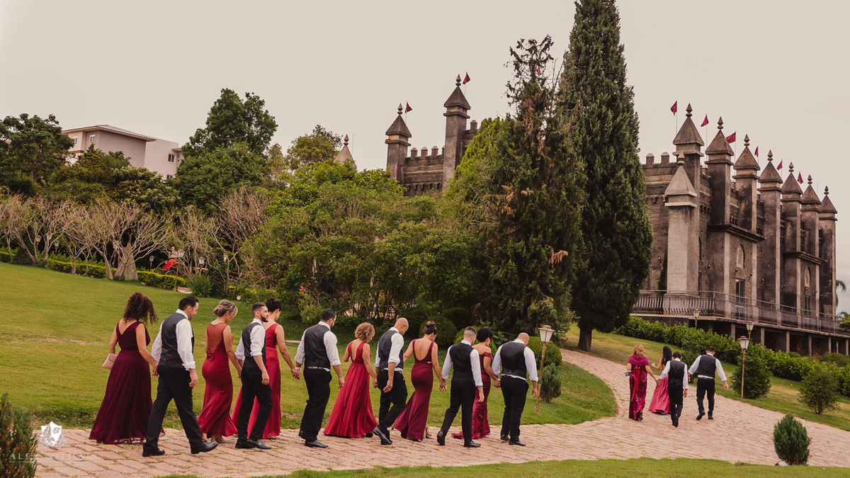 Partiu Festa, Padrinhos após cerimonia de casamento - Castelo dos Vinhais