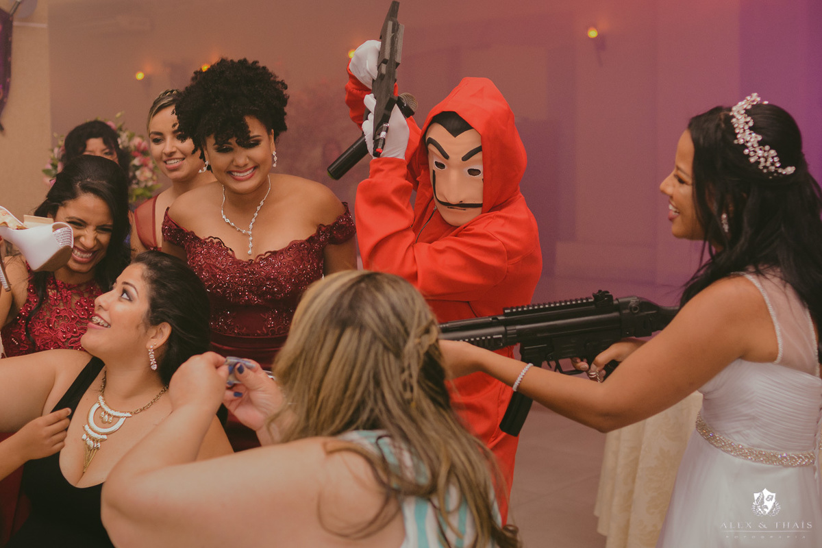 Sapatinho da Noiva, La Casa de Papel, sequestro dos noivos - Recepção Castelo dos Vinhais