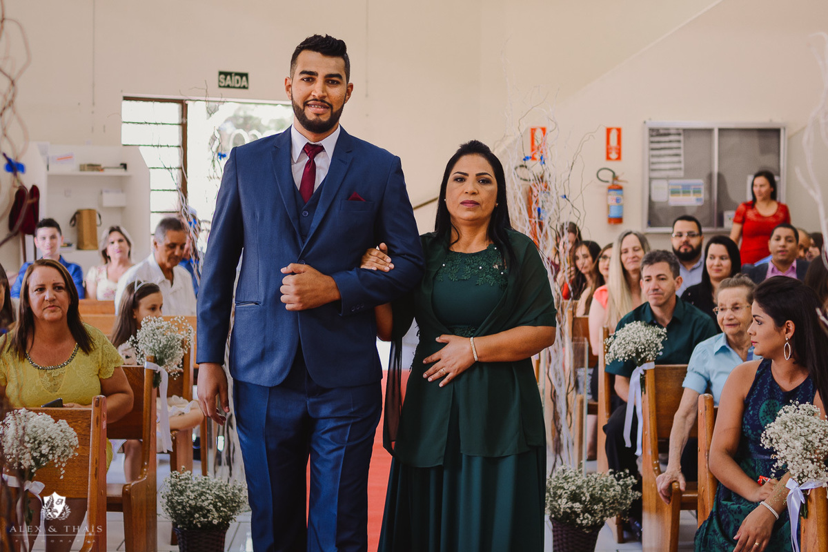 Cerimonia de casamento Igreja Assembleia de Deus Colonia