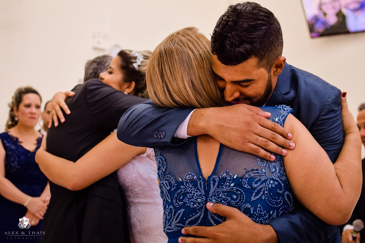 Cerimonia de casamento Igreja Assembleia de Deus Colonia