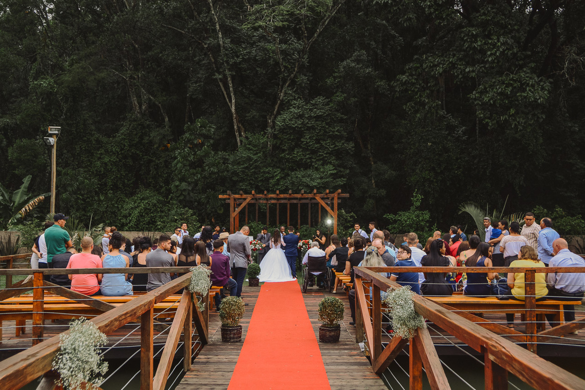 Cerimonia de casamento no vale verde 