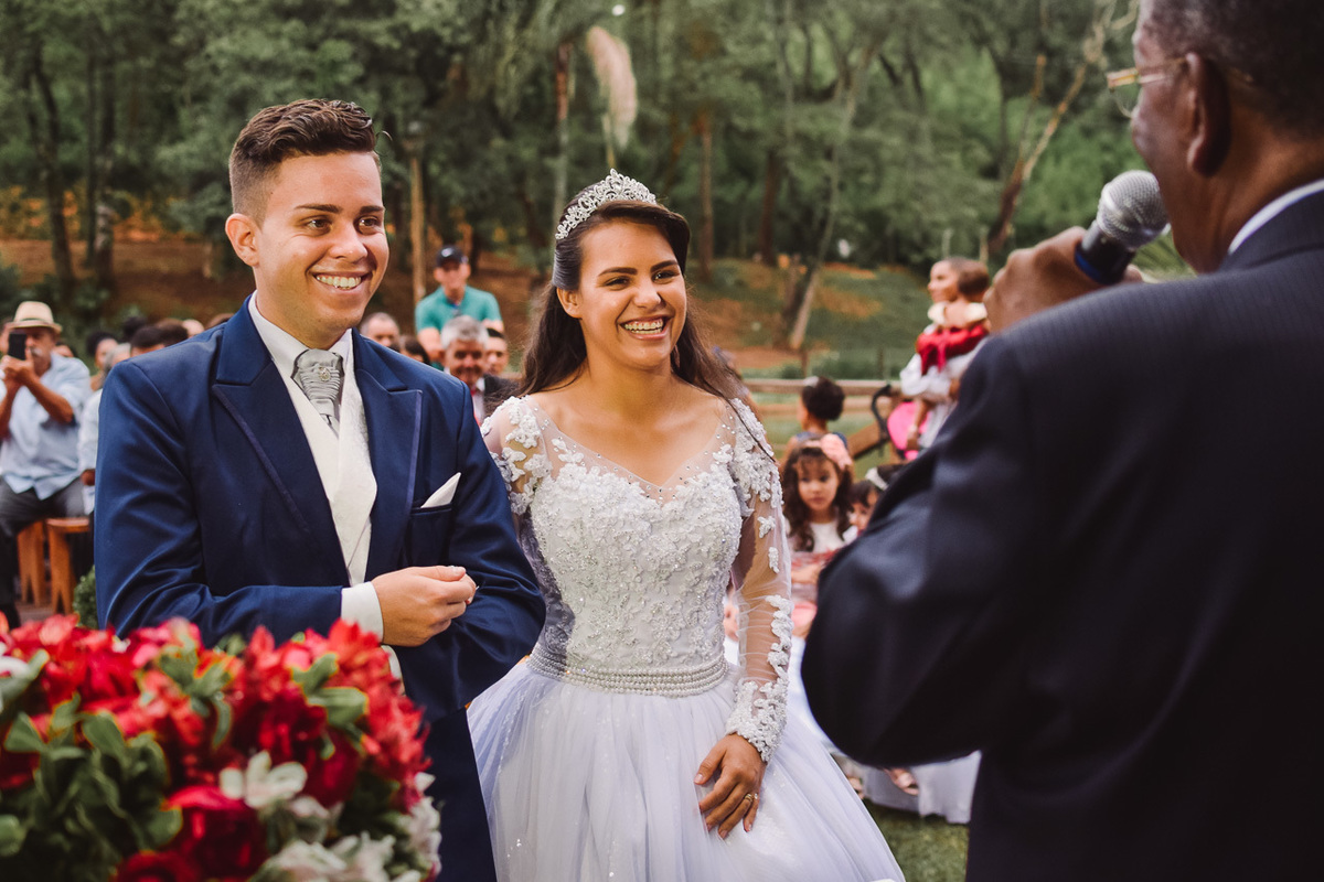 Cerimonia de casamento no vale verde 