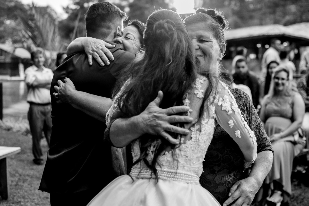 Cerimonia de casamento no vale verde 