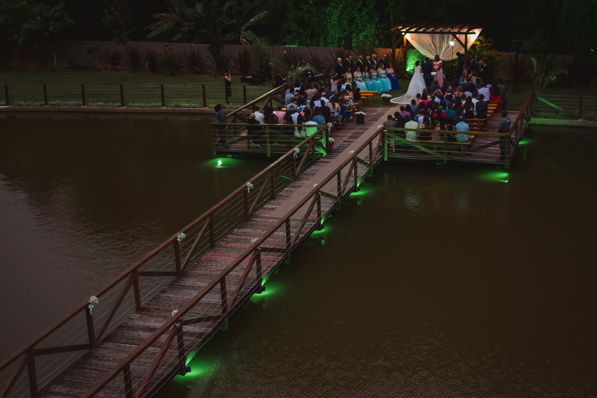 Cerimonia de casamento no vale verde 