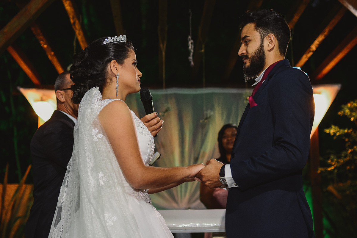 Cerimonia de casamento no vale verde 