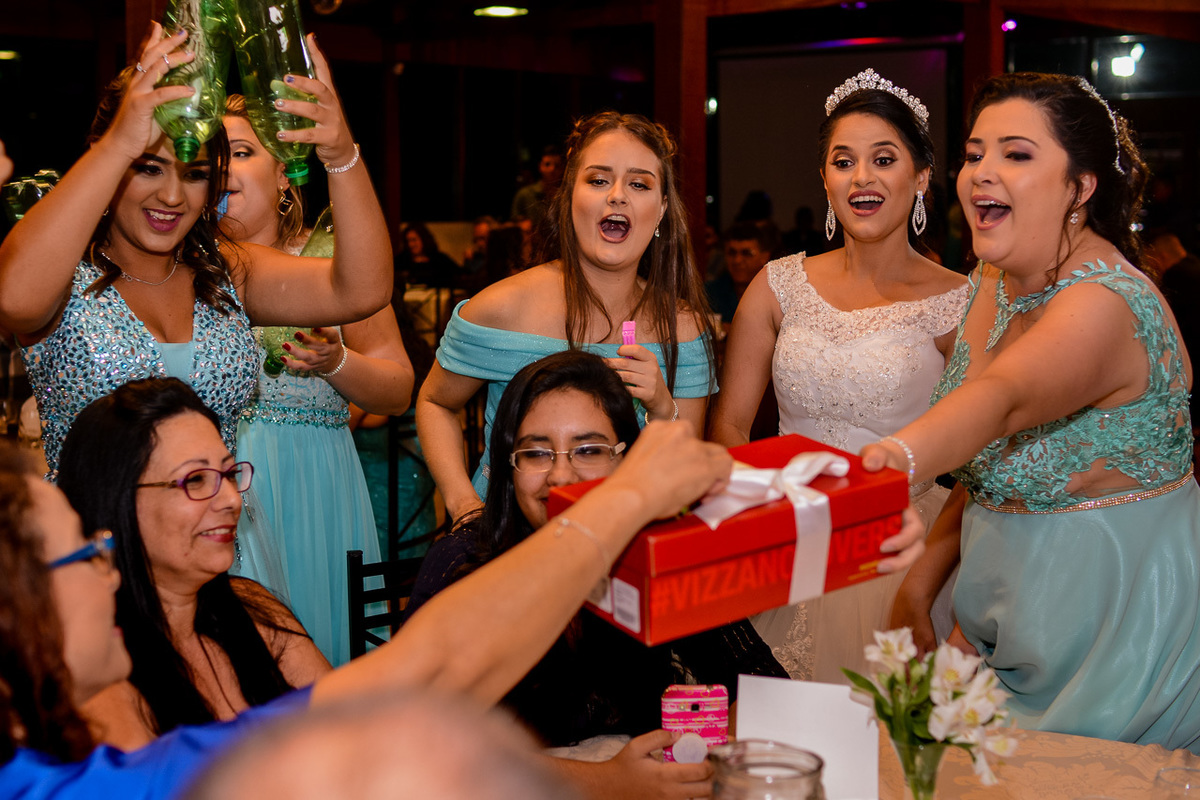 Fotos da festa de casamento, recepção no vale verde, momentos divertidos de casamento, momentos espontâneos. 