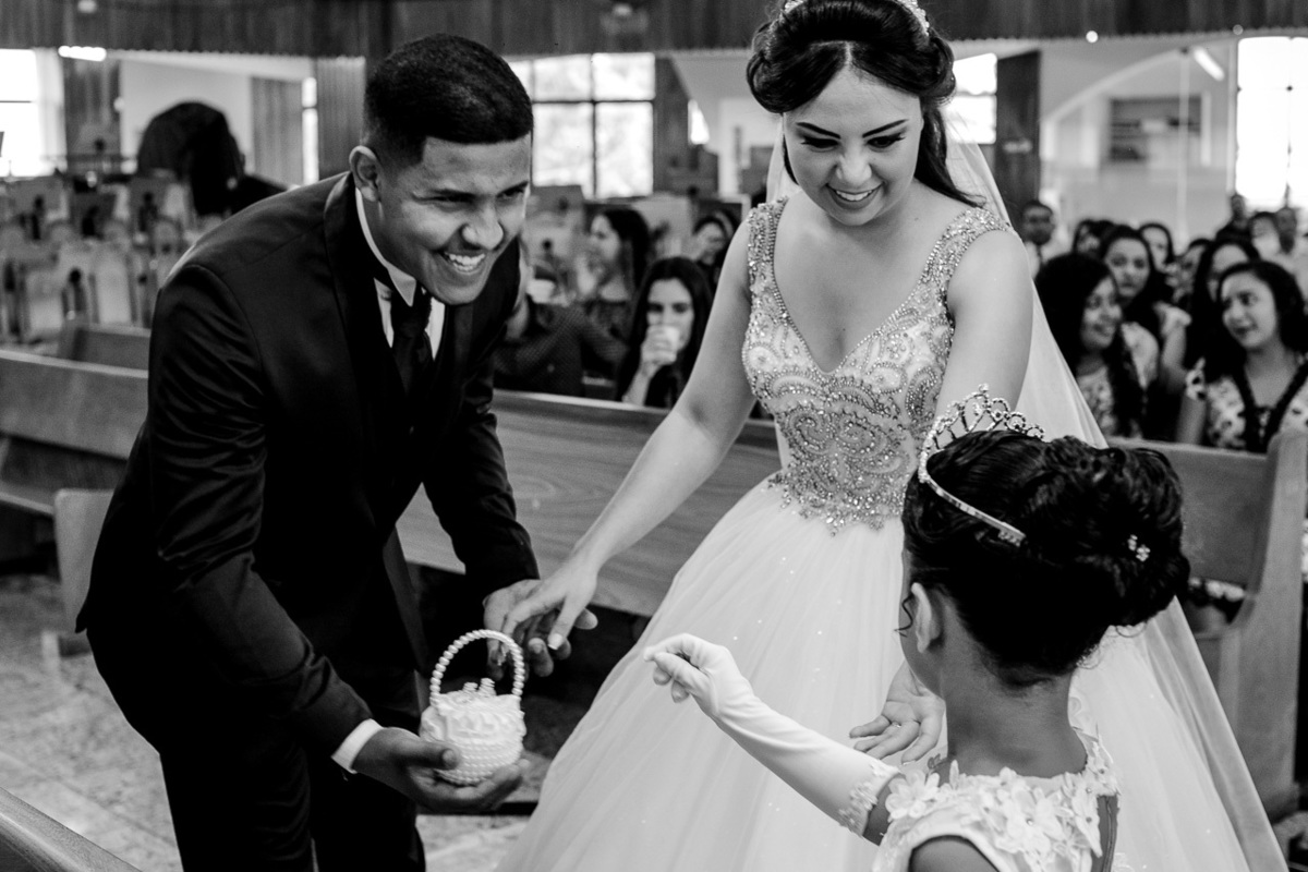 Cerimonia de casamento na assembleia de Deus sede vianelo