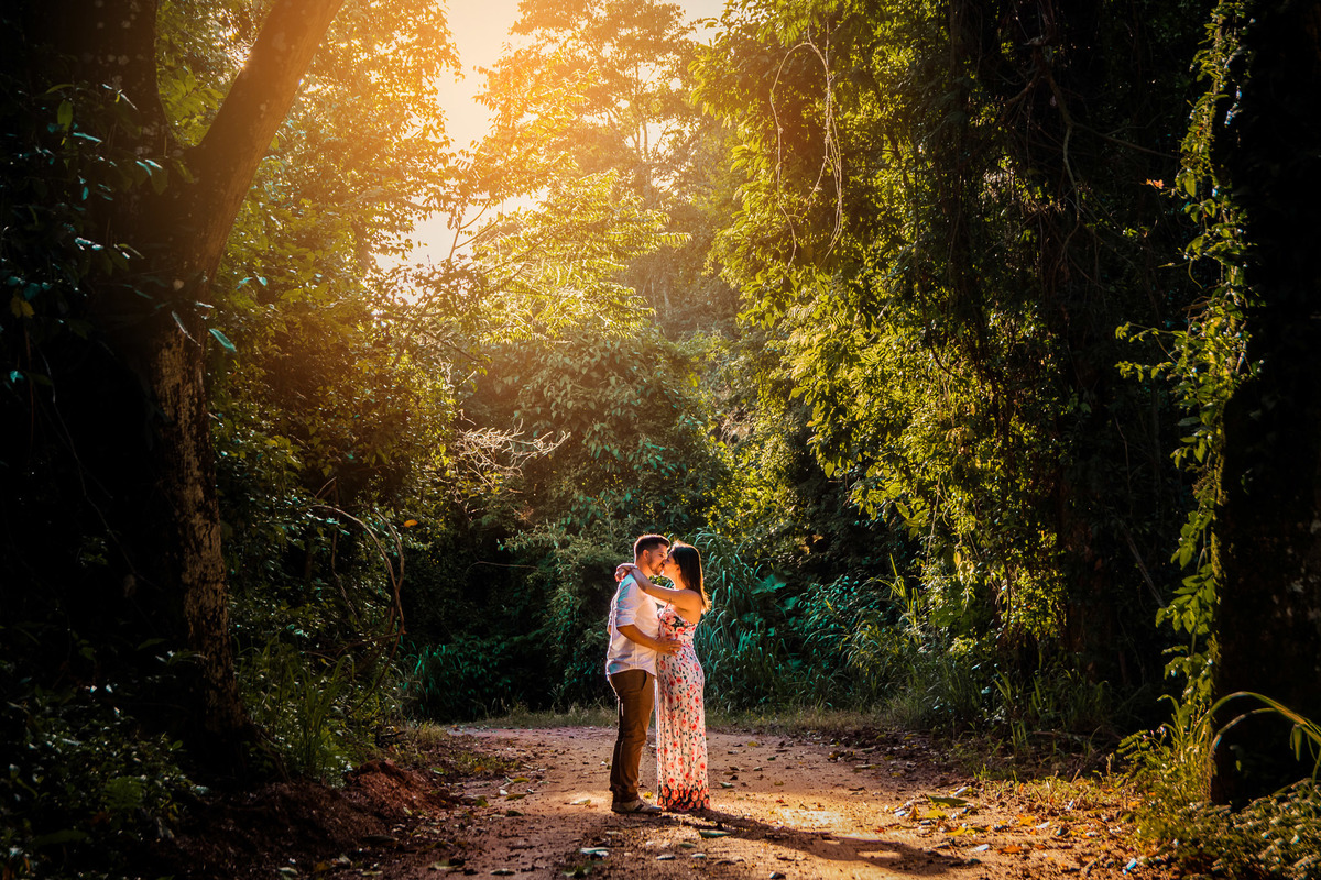 ensaio Pré-Wedding dos noivos Tamy e Junior,  no Vinha em louveira. Plantação de Uva. Ensaio noivos. Pre wedding na vinha. vinicola. Pre Wedding diferente.