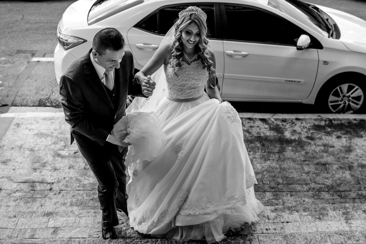 chegada da noiva na cerimonnia, Paróquia São Francisco de Assis