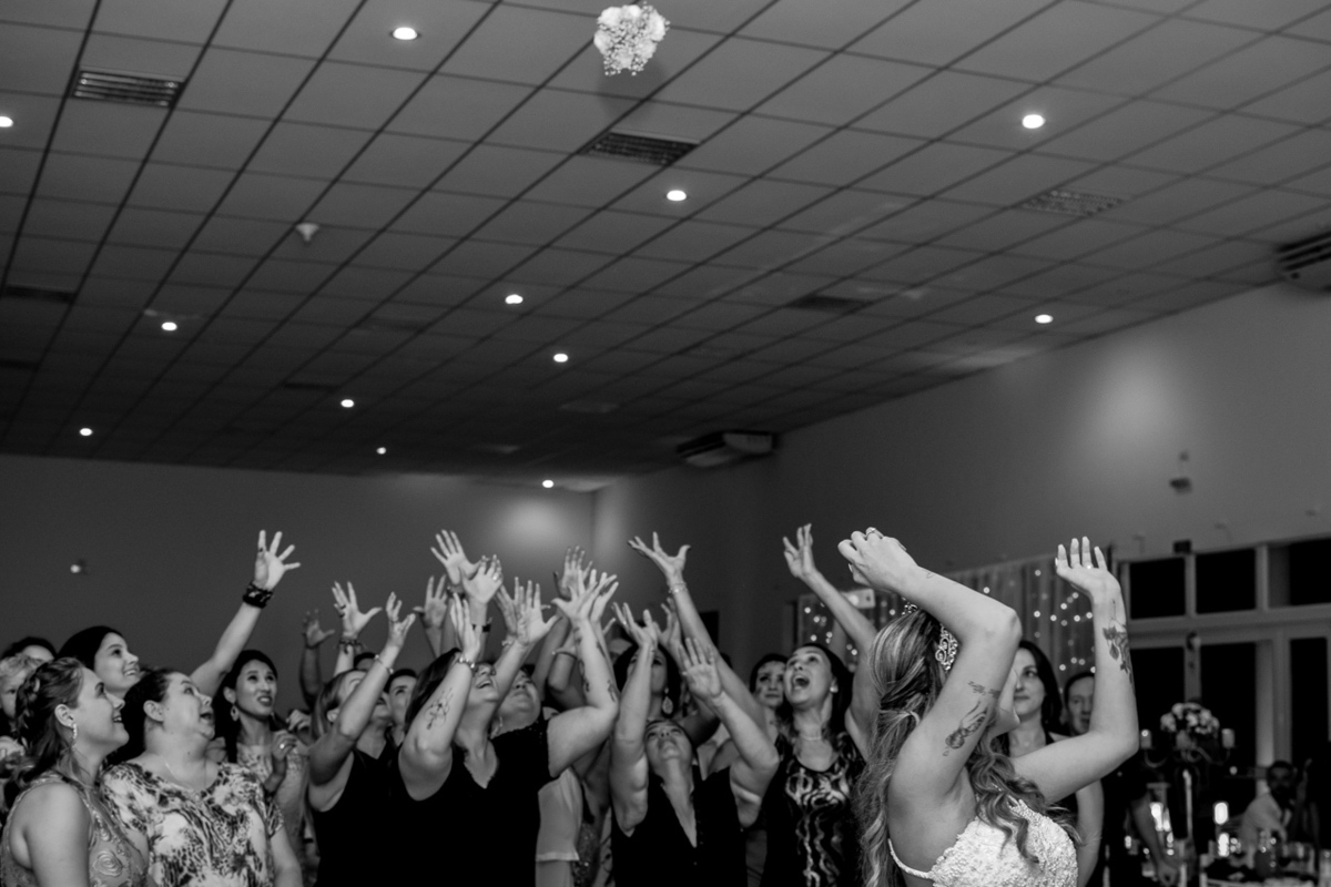 Recepção de casamento. Festa de casamento Sessão de fotos dos noivos. Espaço di Florença