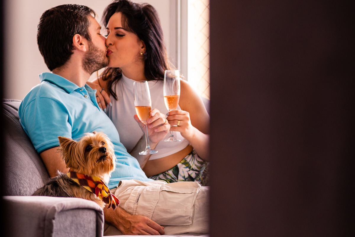 Ensaio, comemoração bodas de papel. 1 ano de casados. Ideias Bodas de Papel