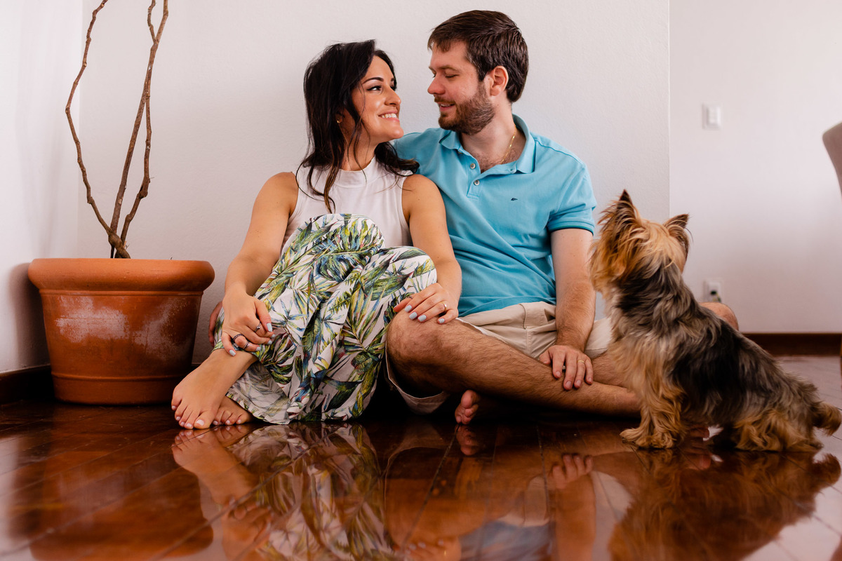 Ensaio, comemoração bodas de papel. 1 ano de casados. Ideias Bodas de Papel