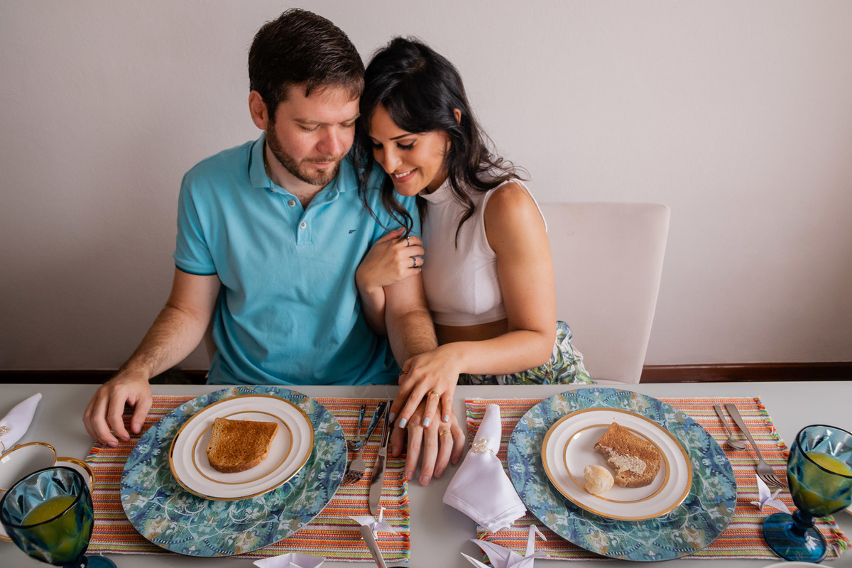 Ensaio, comemoração bodas de papel. 1 ano de casados. Ideias Bodas de Papel