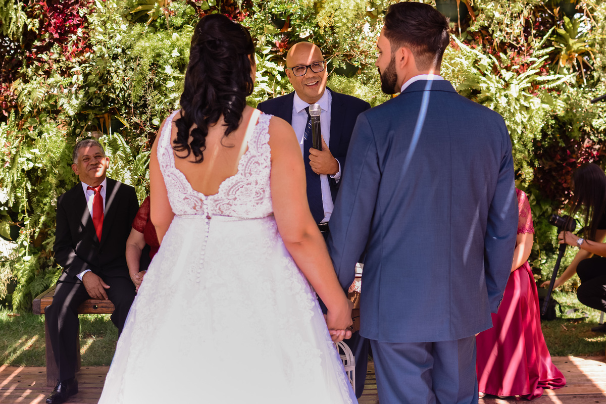 Cerimonia de casamento na Chacara Paraiso. Wedding chacara paraiso. Casamento ar livre.