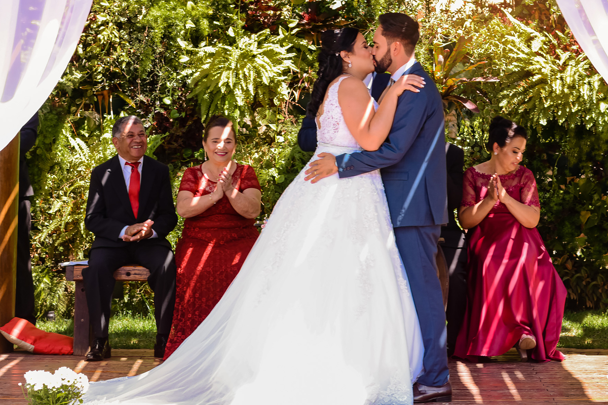 Cerimonia de casamento na Chacara Paraiso. Wedding chacara paraiso. Casamento ar livre.