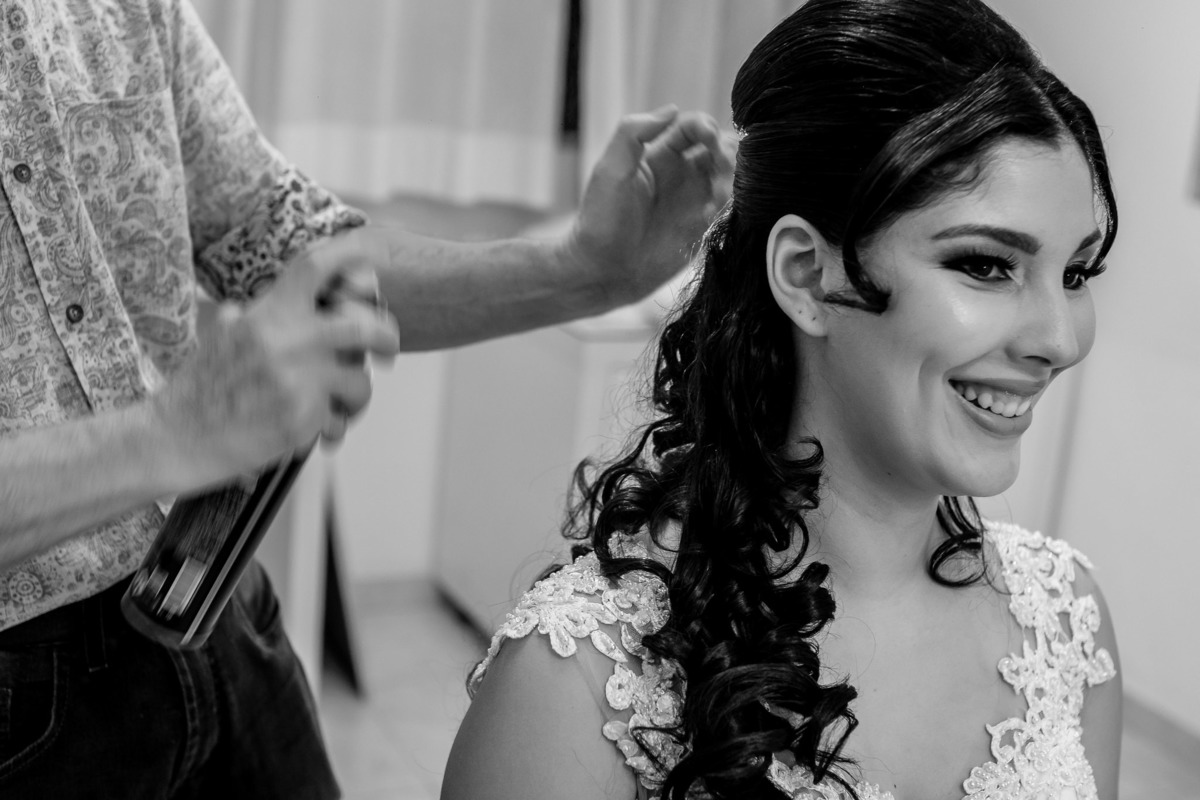 Making off da noiva, Amarildo Cabelereiro. Vestido de noiva. Penteado de noiva.