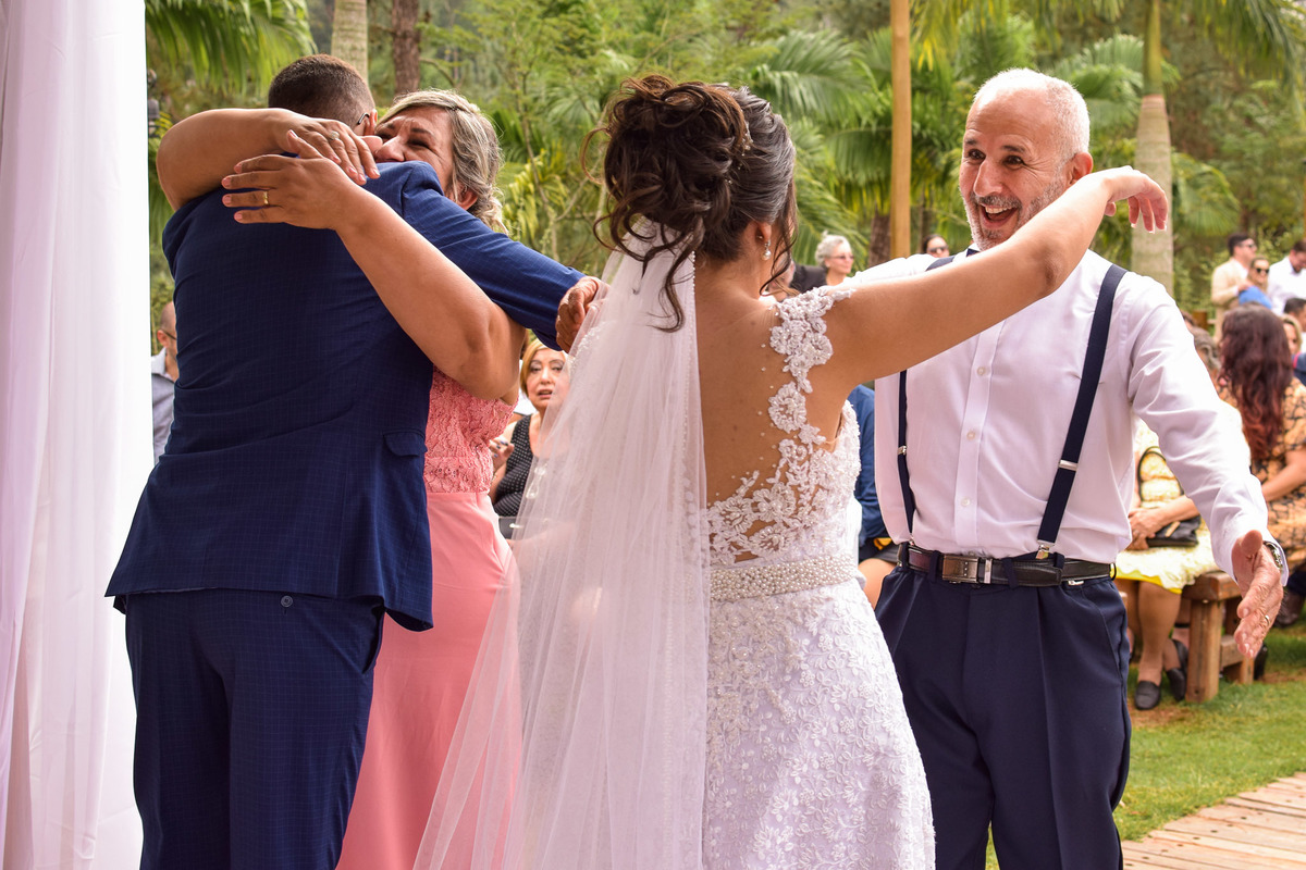 Cerimonia de casamento, chacara paraiso. Fotos de casamento. Wedding. casamento ao ar livre. casamento no campo.