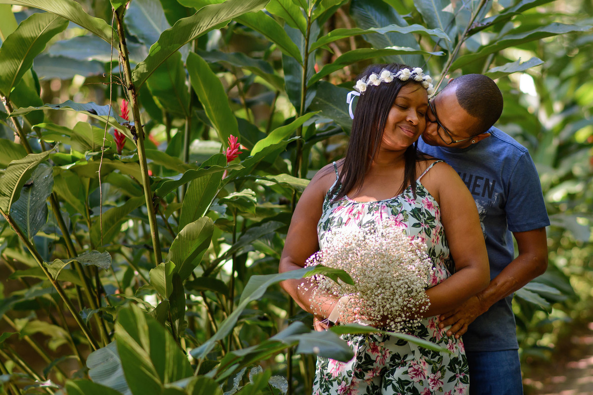 Ensaio pre wedding praia das conchas guaruja. ensaio noivos na praia. ensaio casal. casar na praia.