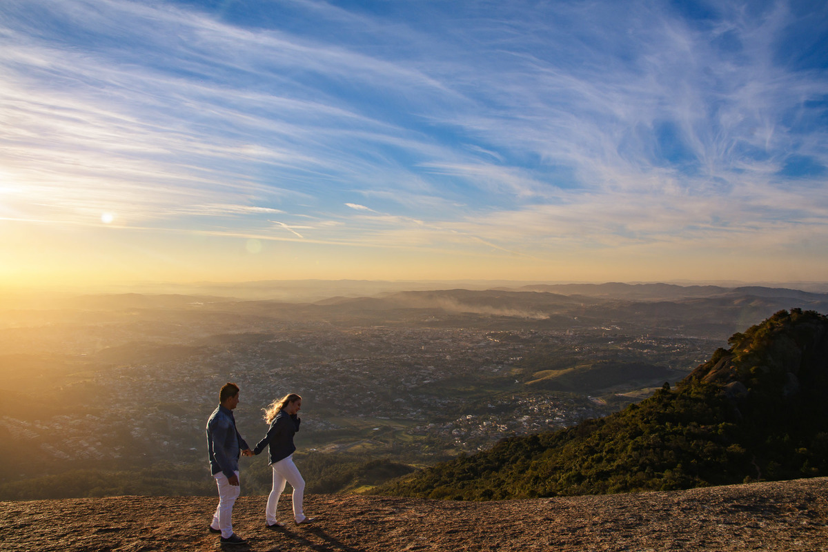 Pre wedding, Pedra grande Atibaia, Ensaio Noivos na pedra grande. Ensaio Pedra Grande. Fotos Pedra grande atibaia. Ensaio casal.