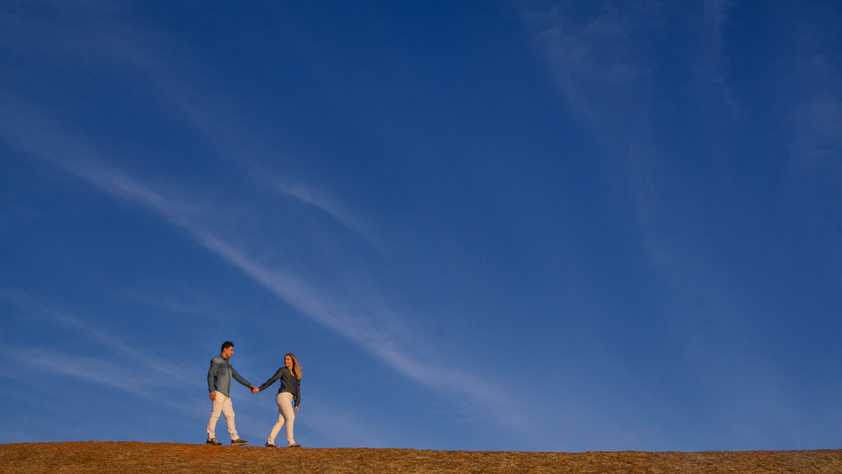 Pre wedding, Pedra grande Atibaia, Ensaio Noivos na pedra grande. Ensaio Pedra Grande. Fotos Pedra grande atibaia. Ensaio casal.