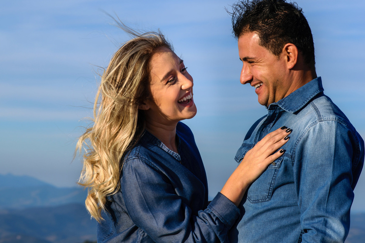 Pre wedding, Pedra grande Atibaia, Ensaio Noivos na pedra grande. Ensaio Pedra Grande. Fotos Pedra grande atibaia. Ensaio casal.