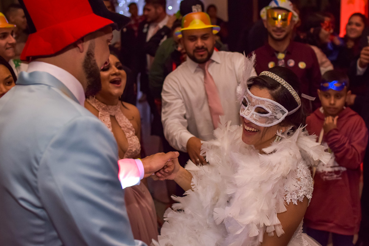 Malavazzi Festas Buffet. vestido da noiva. terno de noivo. fotos de casamento. festa de casamento. recepçaõ do casamento.