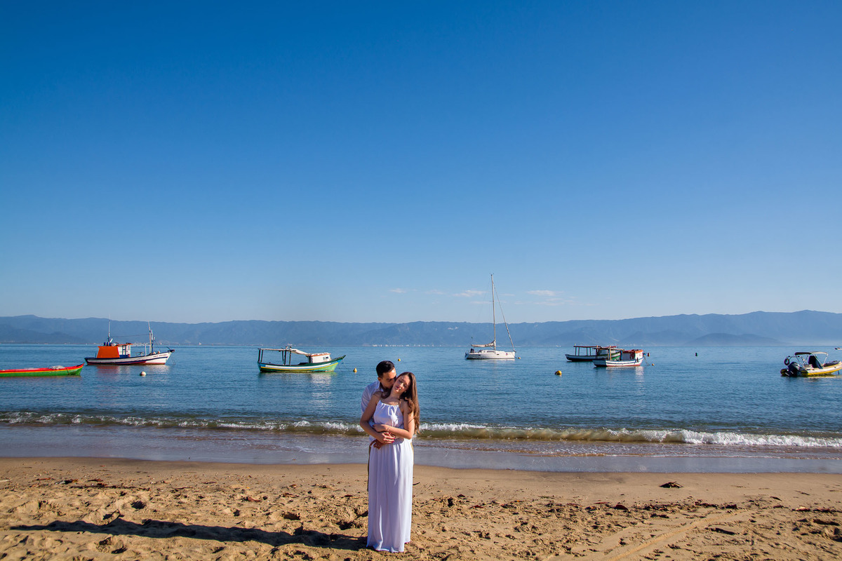 Ensaio pre wedding praia ilha bela. ensaio noivos na praia. ensaio casal. casar na praia. Casamento pe na areia casamento na praia. ilha bela sp. praias ilha bela.