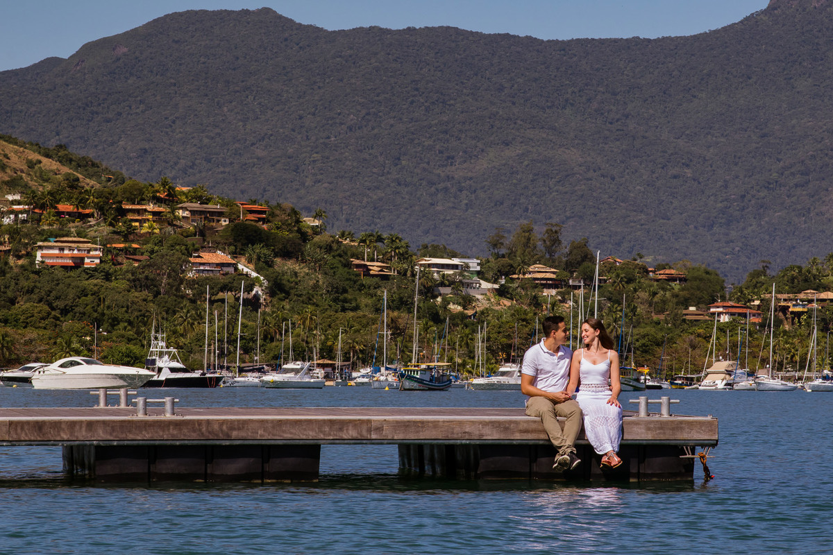 Ensaio pre wedding praia ilha bela. ensaio noivos na praia. ensaio casal. casar na praia. Casamento pe na areia casamento na praia. ilha bela sp. praias ilha bela.
