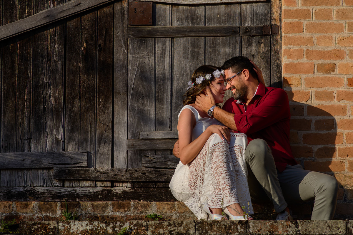 Ensaio pre wedding, Ensaio divertido. Ensaio com amor, sintonia, casal em sinotonia. Ensaio Casal.