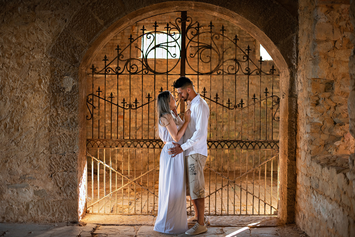 ensaio Pré-Wedding na Floresta Nacional de Ipanema. Fazenda Ipanema Sorocaba. fazenda Ipero, ensaio sorocaba. pre wedding sorocaba. dicas de ensaio. poses de ensaio casal. fotografia de casamento. fotografo de casamento.