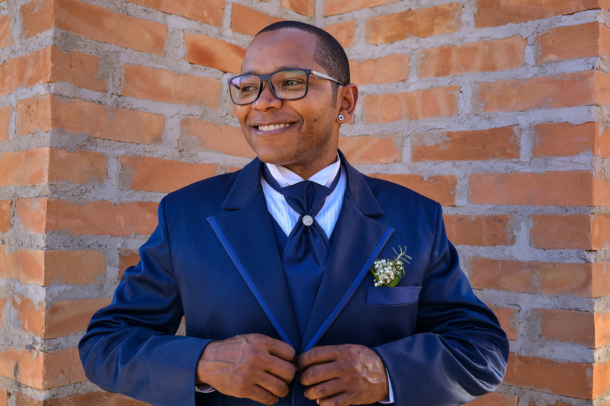 Cerimonia de casamento espaço alecrim jundiaí. Terno do noivo. festa de casamento. fotos de casamento. recepção espaço alecrim. Vestido de noiva. Terno do noivo.