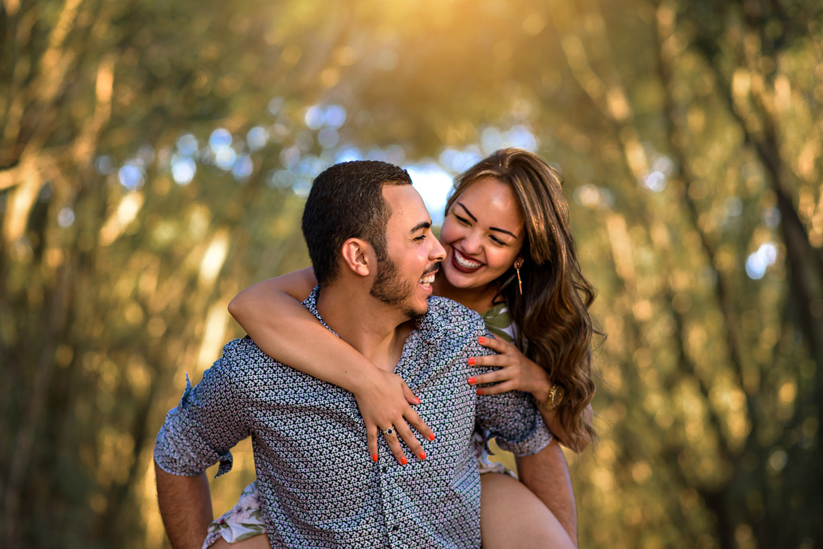 Ensaio Pre Wedding Holambra, Ensaio Casal, Theos Turismo Holambra. Holambra cidade das flores. Ensaio pre wedding holambra. noivos holambra.  ensaio de noivos. dicas para noivos. Fotos no caminho Holambra.