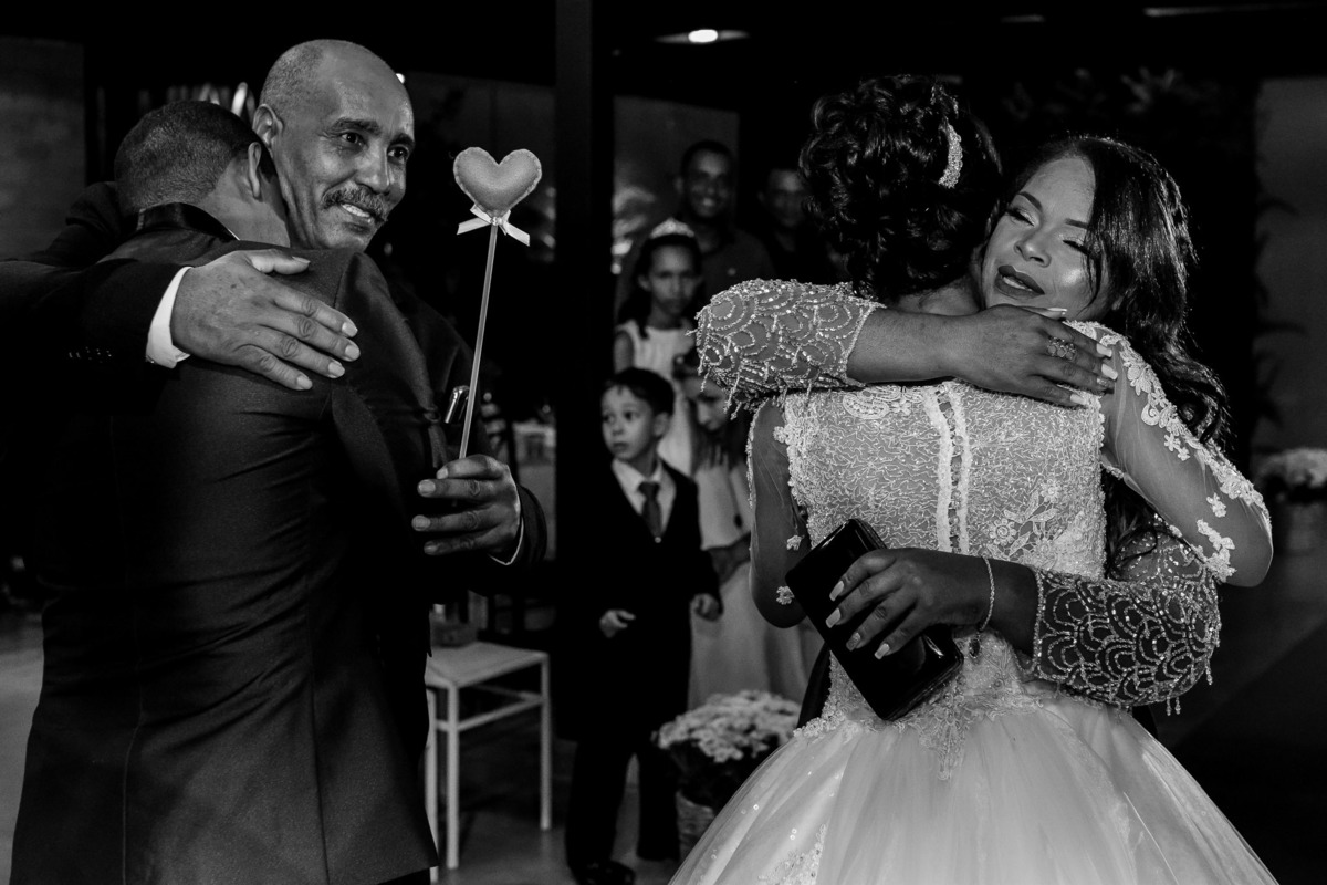 Cerimonia de casamento Spazio di Cristalli Terno do noivo. festa de casamento. fotos de casamento. recepção espaço Spazio di Cristalli Vestido de noiva.