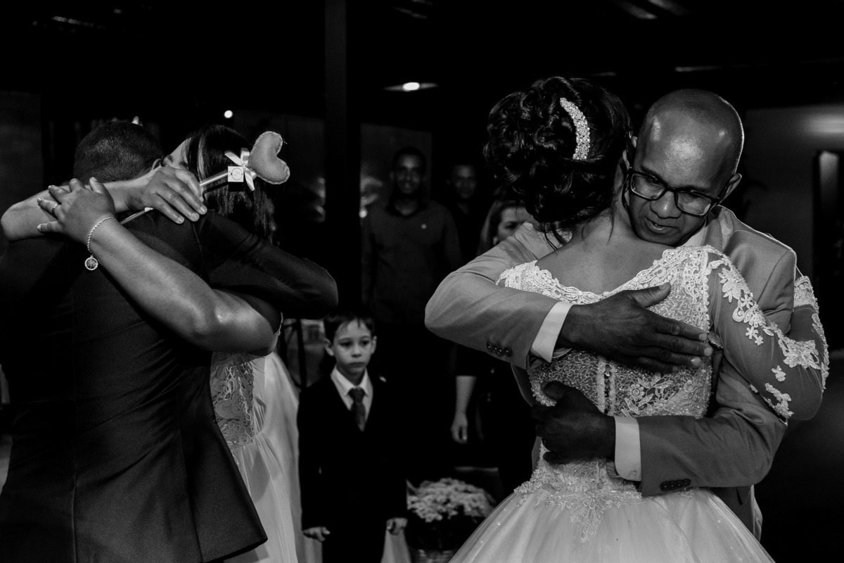 Cerimonia de casamento Spazio di Cristalli Terno do noivo. festa de casamento. fotos de casamento. recepção espaço Spazio di Cristalli Vestido de noiva.