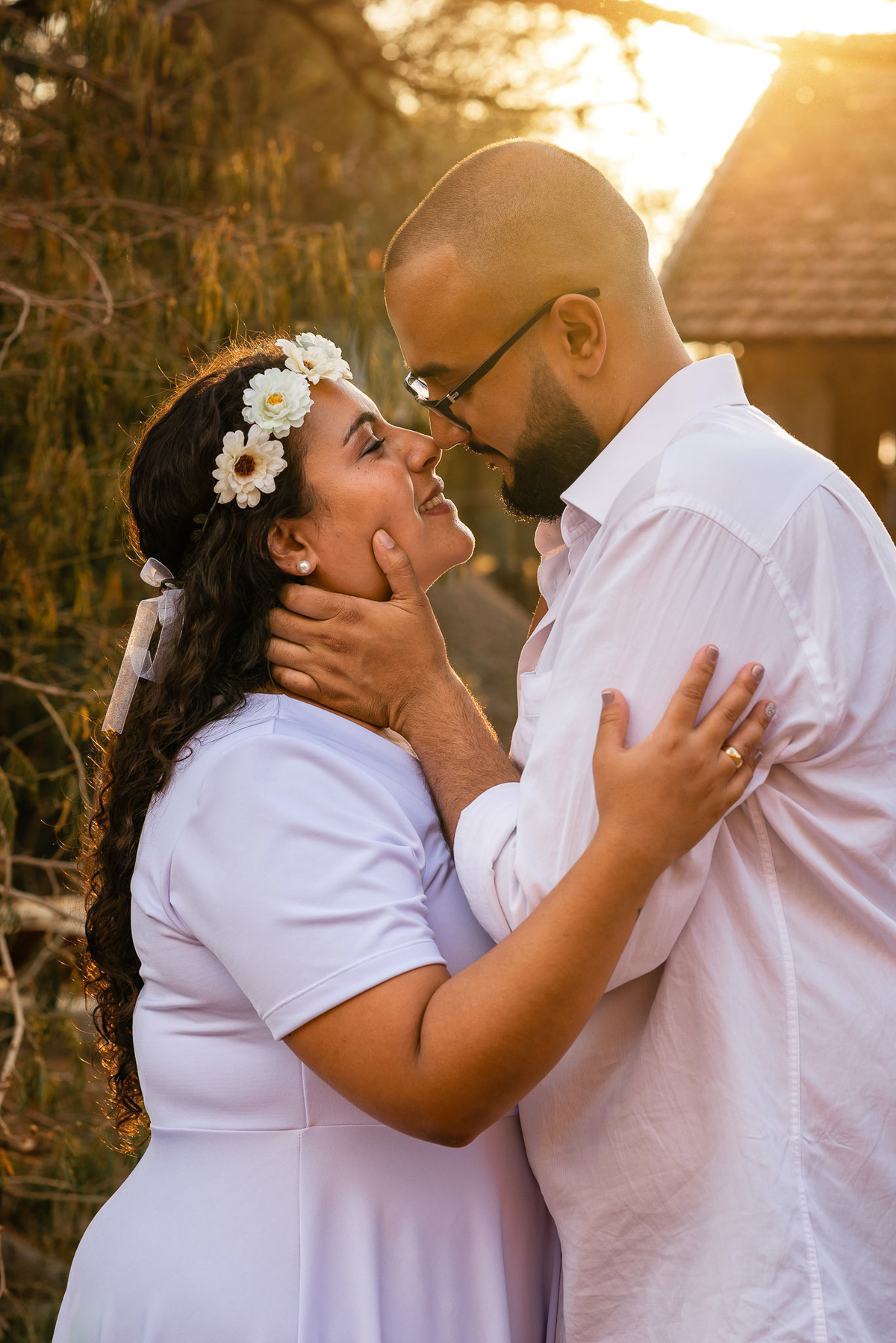 Ensaio Pre Wedding Holambra, Ensaio Casal, Theos Turismo Holambra. Holambra cidade das flores. Ensaio pre wedding na plantação de girassol. Moinho. Plantação de trigo