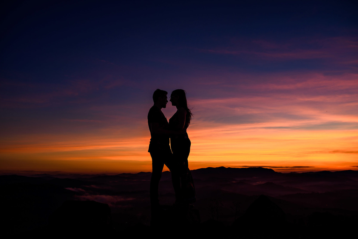 Ensaio Pre Wedding Pico do olho d'agua, Ensaio Casal  Ensaio pre wedding . noivos fotos romantica.a . Mairiporã. Fotos nascer do sol, amanhecer. Pedreira do Dib