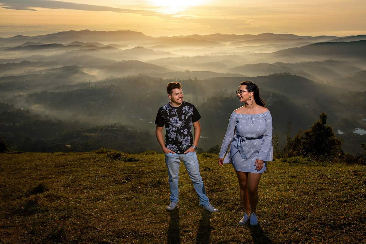 Ensaio Pre Wedding Pico do olho d'agua, Ensaio Casal  Ensaio pre wedding . noivos fotos romantica.a . Mairiporã. Fotos nascer do sol, amanhecer. Pedreira do Dib