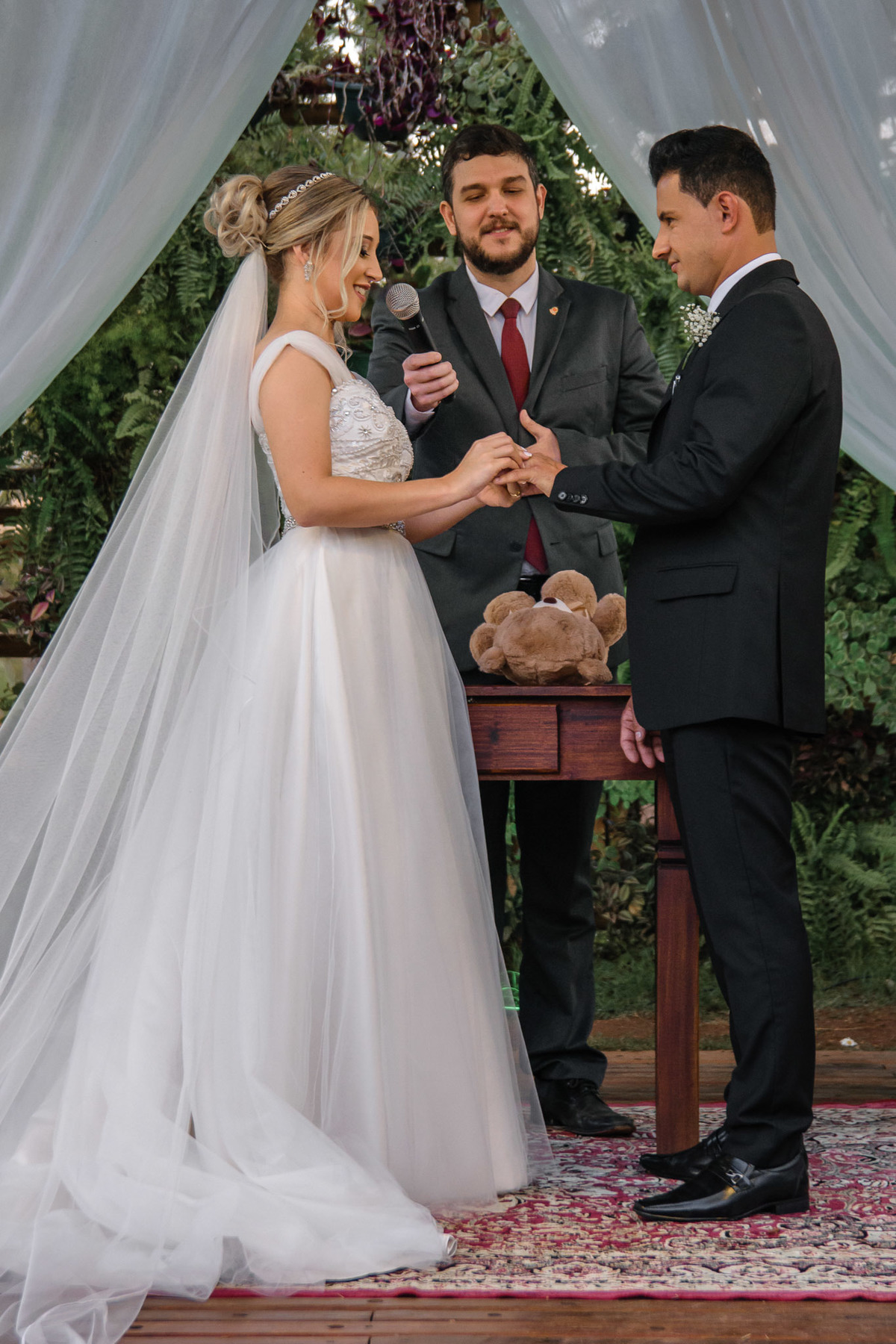 Making off da noiva. sala da noiva chacara paraiso. Cerimonia de casamento, chacara paraiso. Fotos de casamento. Wedding. casamento ao ar livre. casamento no campo. vestido da noiva.